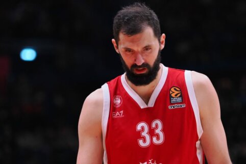 Vienvaldžių lyderių Eurolygoje nebeliko: &Scaron;. Jasikevičiaus &bdquo;Fenerbahce&ldquo; nusileido Milano ekipai