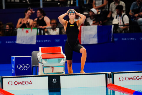 Olimpinę čempionę pralenkusi K. Teterevkova pateko į antrą OŽ pusfinalį