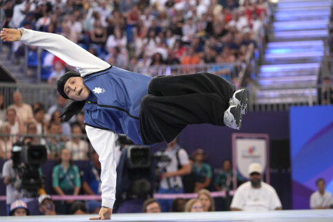 Japonei nusileidusi &bdquo;B Girl Nicka&ldquo; i&scaron;kovojo Paryžiaus olimpinių žaidynių sidabrą