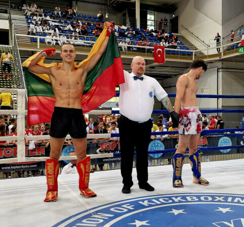 Pasaulio jaunių kikbokso čempionate &ndash; puikūs lietuvių pasirodymai