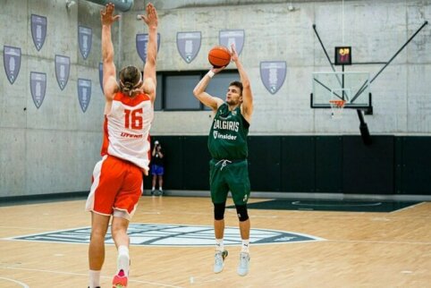 Pirmosiose draugi&scaron;kose rungtynėse &bdquo;Žalgiris&ldquo; sutriu&scaron;kino uteni&scaron;kius