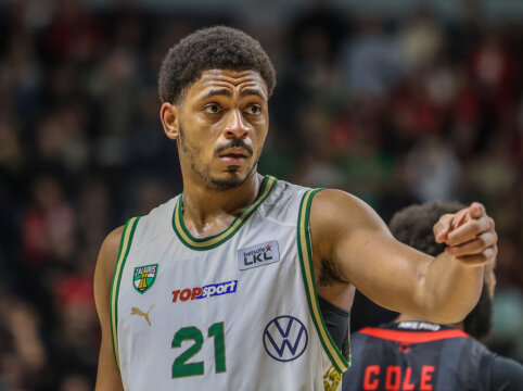 &bdquo;Žalgirio&ldquo; ir &bdquo;Nevėžio&ldquo; mače &ndash; i&scaron;varytas A. Trinchieri bei pergalę įtvirtinę M. Mitchello trita&scaron;kiai