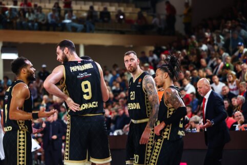 Eurolyga: graikų derbyje dramati&scaron;kai triumfavo &bdquo;Olympiacos&ldquo;, Stambule &ndash; puikus D. Motiejūnas