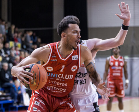 &bdquo;Juventus&ldquo; tik po dramati&scaron;kos kovos susitvarkė su Mažeikių klubu