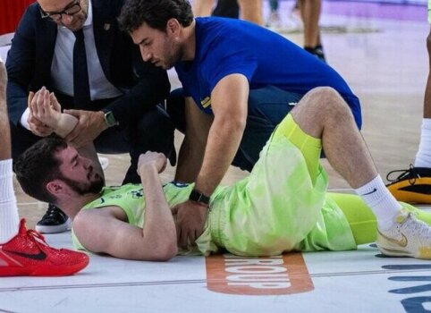 &bdquo;Barcelona&ldquo; traumų problemos tęsiasi &ndash; i&scaron; rikiuotės i&scaron;krito dar vienas gynėjas