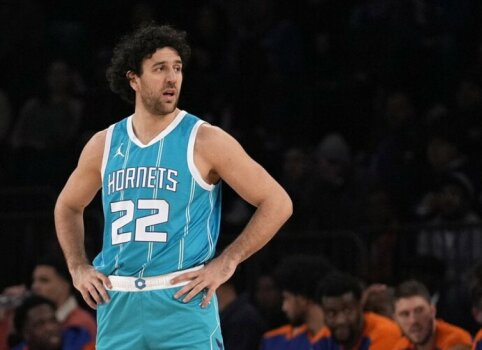 Sugrįžimas: V. Micičius pasira&scaron;ė sutartį su Eurolygos naujokais