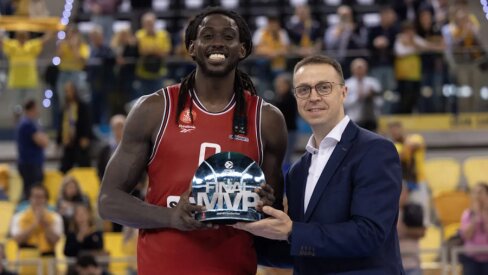 &bdquo;Hapoel&ldquo; ekipa i&scaron;kovojo Europos taurę ir kelialapį į Eurolygą