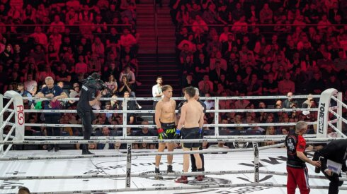 &bdquo;UTMA 12&ldquo; A. Brižinskas nokautu nugalėjo R. Augą, R. Liorančas pranoko norvegą