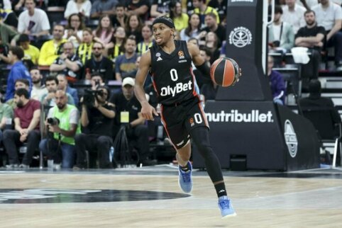 &bdquo;Panathinaikos&ldquo; oficialiai pristatė T. J. Shortsą