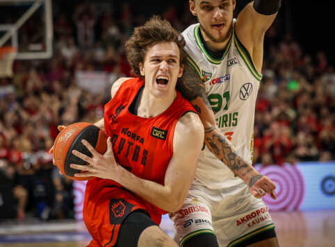 R. Kurtinaitis į Lietuvos rinktinės stovyklą skubiai i&scaron;sikvietė du krep&scaron;ininkus