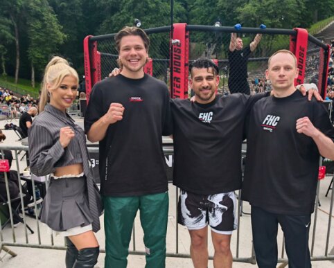 &bdquo;FHC: Kaunas Colosseum&ldquo;: &bdquo;Tarzanas&ldquo; pasiųstas į nokautą bei Agasaryano linkėjimas D. Dirksčiui