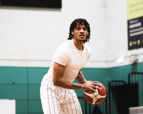 Jonavos ekipos gretose &ndash; Anglijoje siautėjęs gynėjas