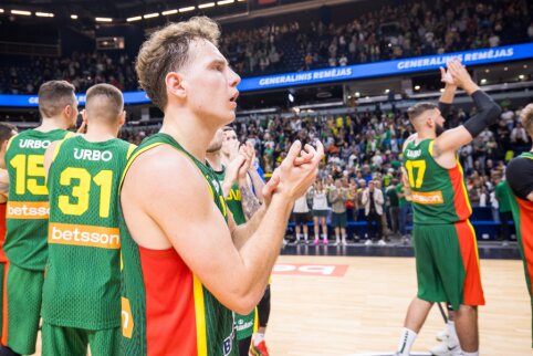 Lemiamu metu klydę lietuviai nusileido Turkijos rinktinei