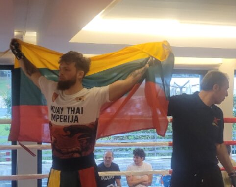 D. Dirkstys parodė nepriekai&scaron;tingą savo kelią 2025 metais ringe &ndash; ar jį kažkas sustabdys?