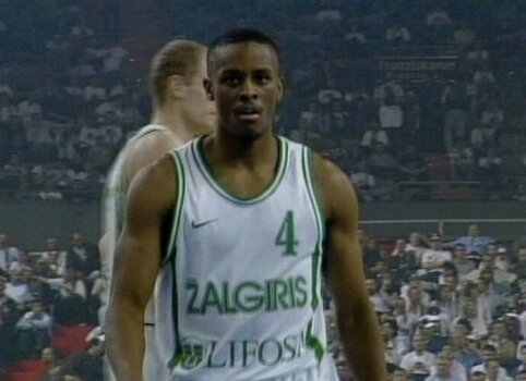 &bdquo;Žalgirio&ldquo; nepamir&scaron;ęs T. Edney laukia, kada sugrį&scaron; į Kauną pajusti &bdquo;Žalgirio&ldquo; arenos atmosferos