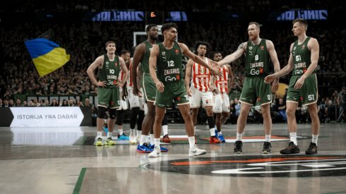 &bdquo;Žalgiris&ldquo; turėjo vargo &Scaron;iauliuose