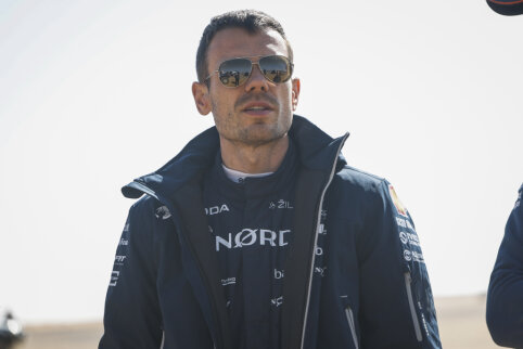 Kertinis fini&scaron;as: po de&scaron;imtojo greičio ruožo V. Žala užsitikrino Dakaro lyderystę