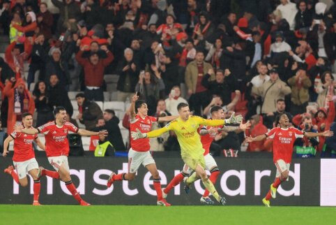 Vartininkai, pasižymėję įvarčiais UEFA Čempionų lygoje