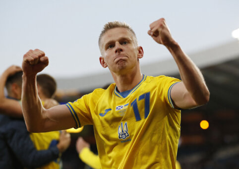 O. Zinchenko &scaron;į sezoną pabaigs &bdquo;Ajax&ldquo; klube