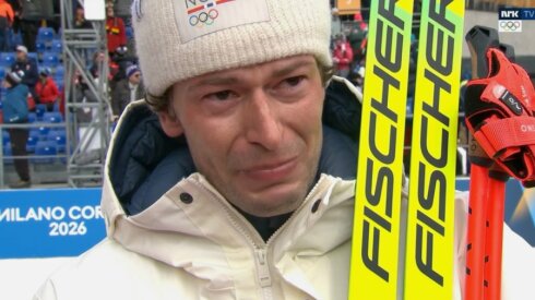 Kuriozas: bronzą i&scaron;kovojęs biatlonininkas S. Laegreid tiesioginiame eteryje atsipra&scaron;ė savo merginos dėl i&scaron;davinėjimo