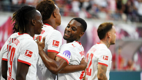 &bdquo;RB Leipzig&ldquo; sužaidė rezultatyviomis lygiosiomis prie&scaron; &bdquo;Wolfsburg&ldquo; ekipą