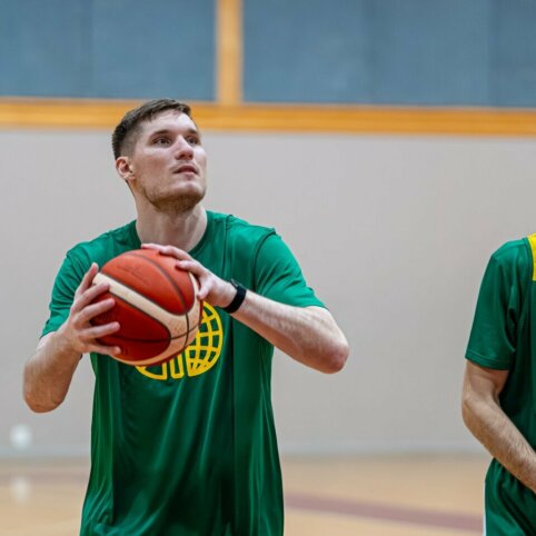 Oficialu: &bdquo;Žalgirio&ldquo; krep&scaron;ininkai Lietuvos rinktinei padės ir antrose rungtynėse