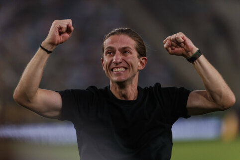 Flamengo staigiai atleido vyriausiąjį trenerį F. Luisą