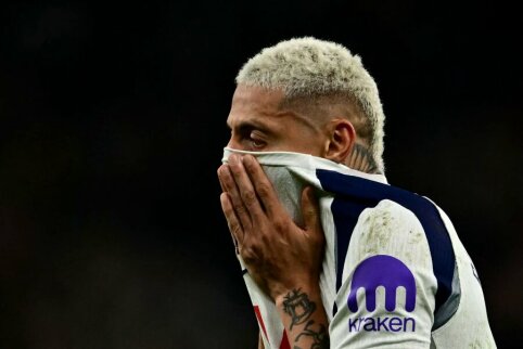 Tottenham &ndash; tikroje bėdoje: namuose nepaliko &scaron;ansų, o Crystal Palace klubas