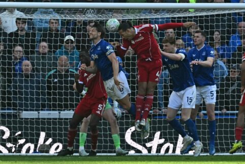 Miesto derbyje &ndash; itin svarbi &bdquo;Liverpool&ldquo; pergalė