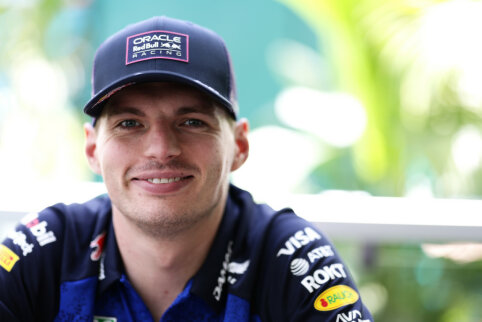 M. Webberis: F-1 privalo i&scaron;laikyti Verstappeną