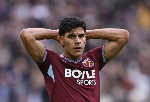 PSG siekia įsigyti &bdquo;West Ham&ldquo; saugą M. Fernandesą