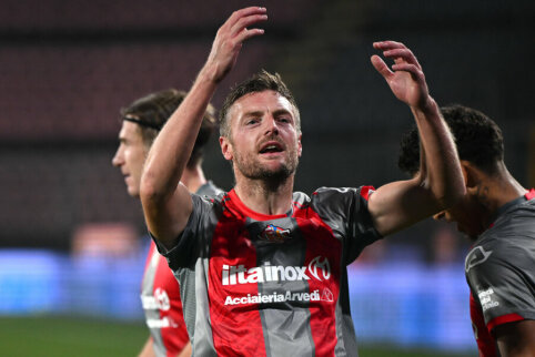Italijoje G. Gineitis praleido rungtynes, o J. Vardy pelnė vienintelį įvartį