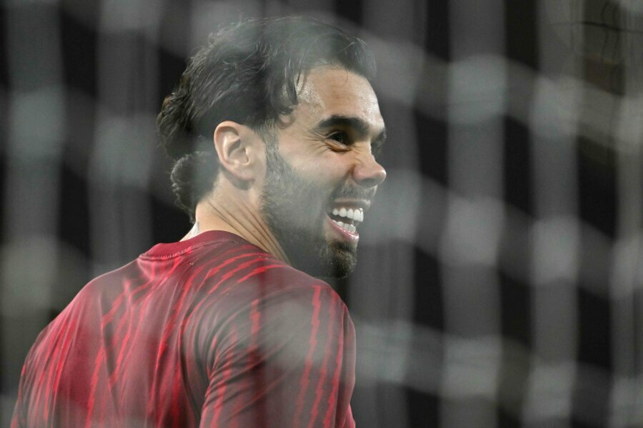 D. Raya jau laikomas geriausiu pasaulio vartininku